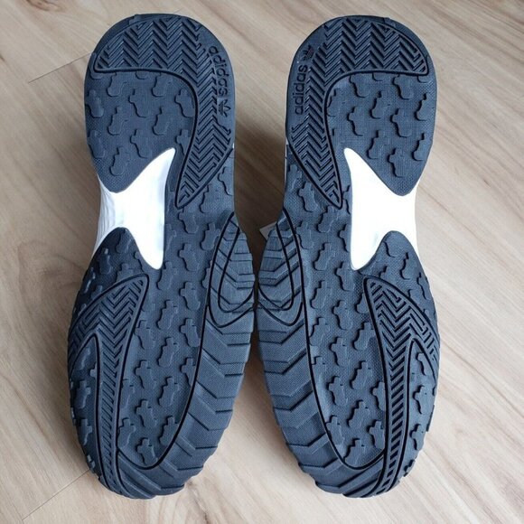 Adidas Streetball Basketball Shoes White & Black Sneakers Mens Size 7.5 NEW main image 10